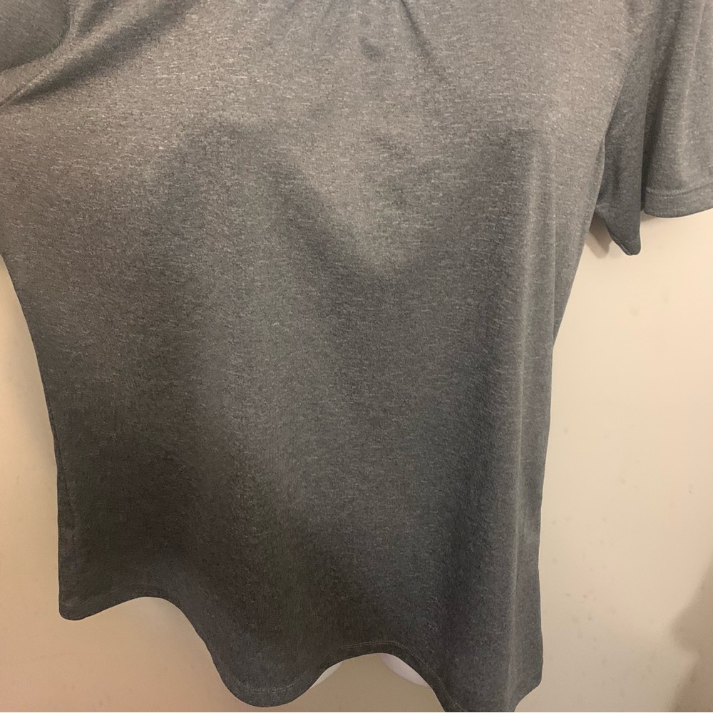 Eddie Bauer Gray Scoop Neck T-Shirt Top Sz XL (athletic type material) - Picture 5 of 10